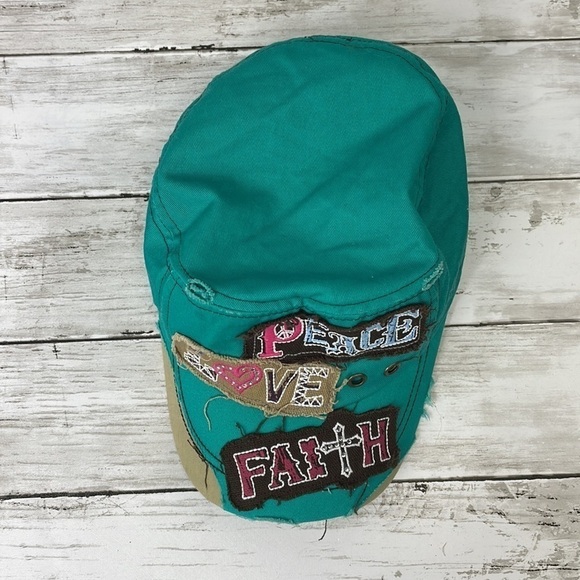 HAT SAVANNAH PATCH ARMY HAT “Peace, Love & faith - Picture 6 of 8